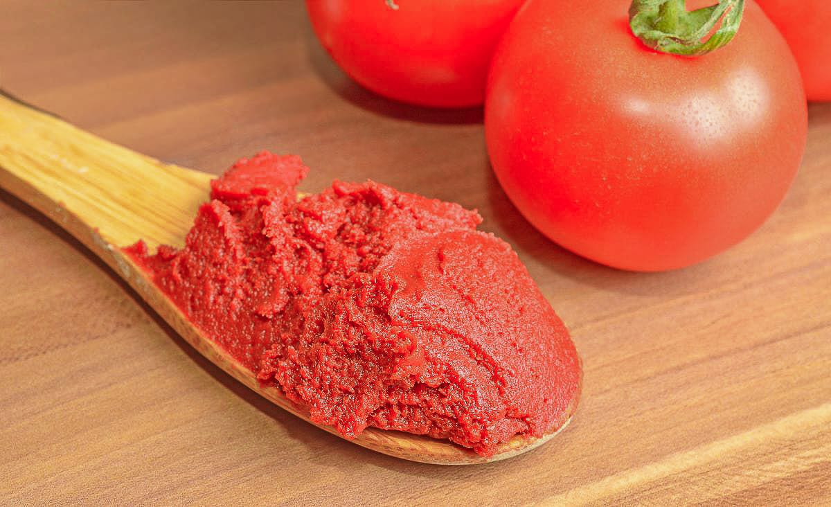Homemade Tomato Paste: The 1-Ingredient Secret to Superior Flavor